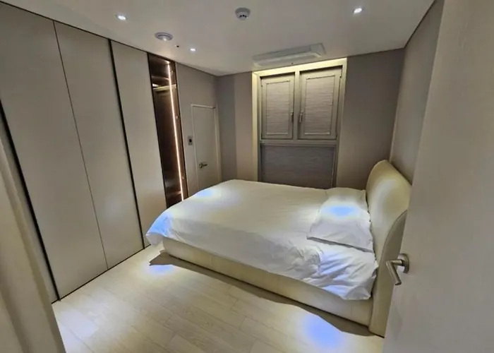 High End Luxury 2